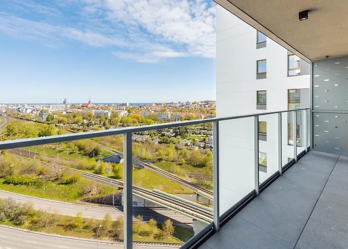 Apartment Modern Tower, Sun & Snow Gdynia