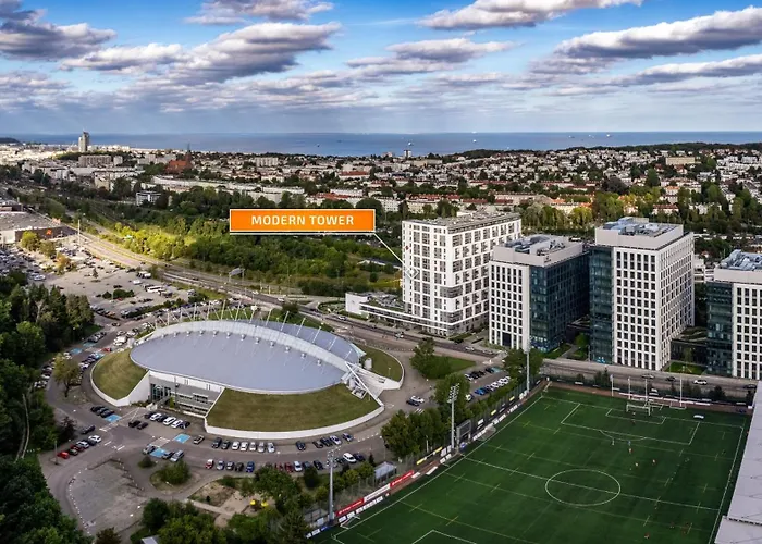 Modern Tower, Sun & Snow Apartment